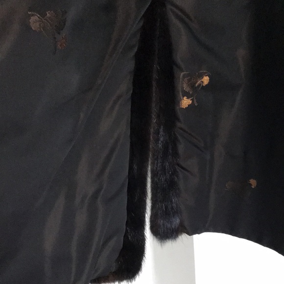 Grandma’s mink fur coat from 1960’s - Picture 2 of 7
